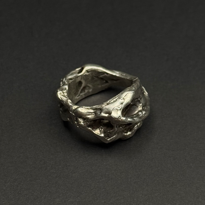 hollow ring - bybay atelier