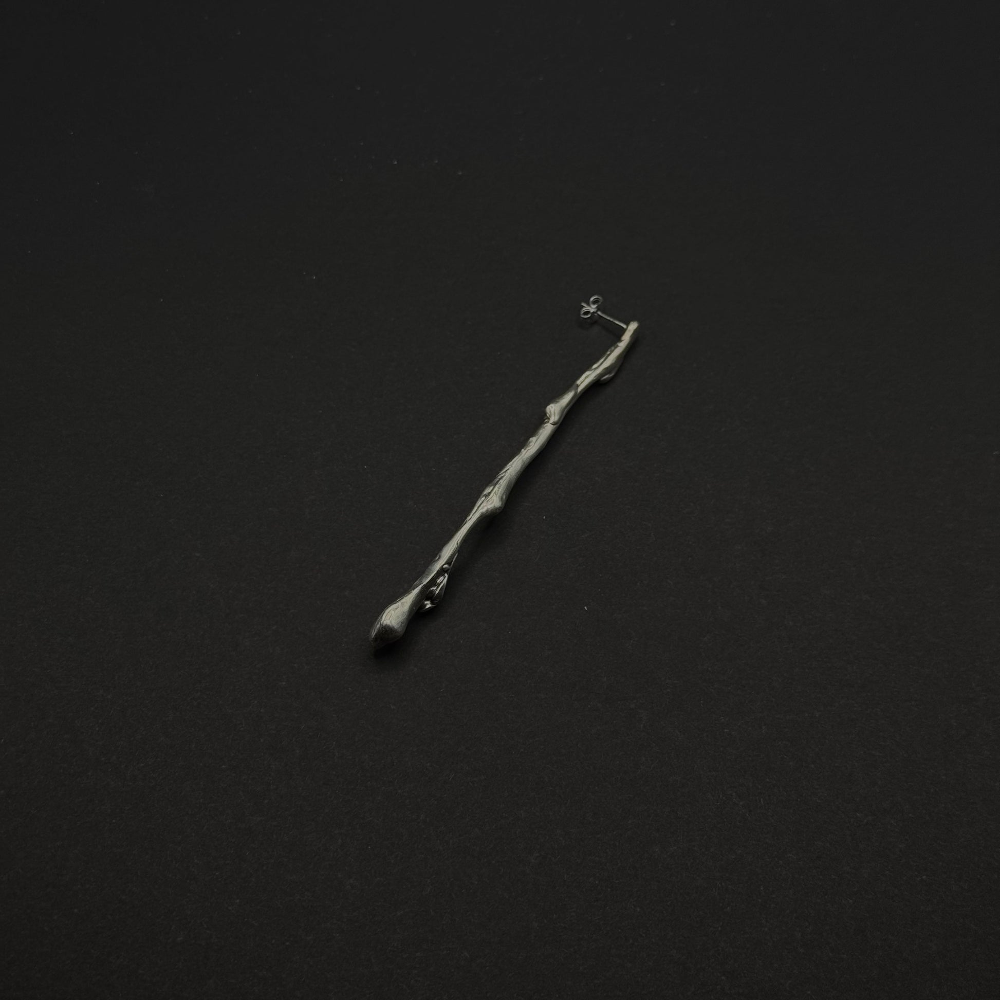 fluid earring - bybay atelier